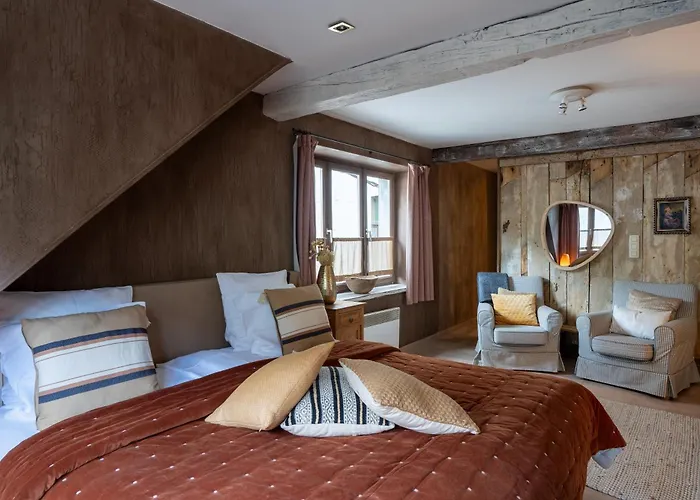 La Petite Ruelle Apartment *